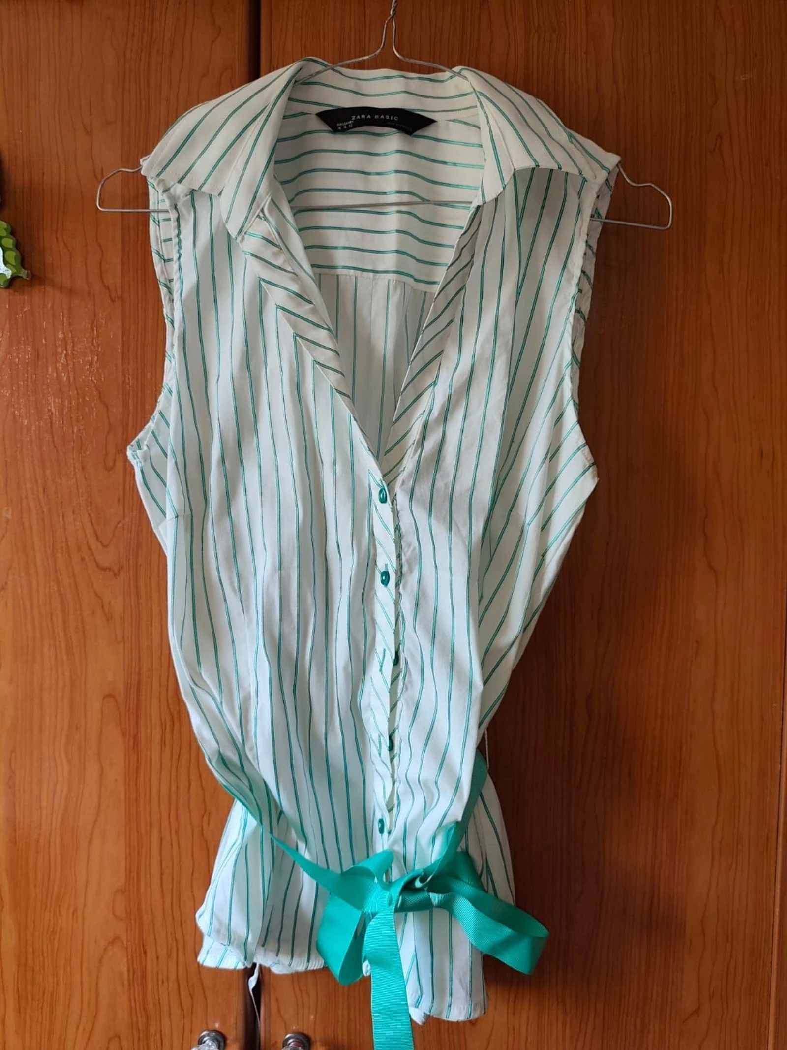 Blusa Zara Basic rayas verdes con lazada, talla XL